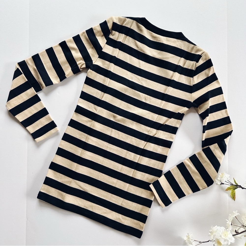 NEW J.Crew Women’s Stripe Perfect Fit Long Sleeve Top With Shoulder Buttons XXS - Picture 7 of 8